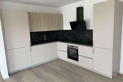 Wohnung zum Mieten in Zell am Main 1.520,00 € 108 m²