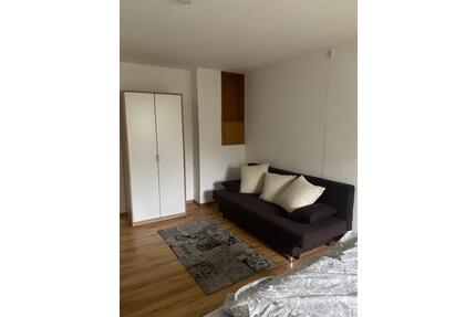 Monteurzimmer, Zimmer in 4er-WG, 15m2 - Buch am Erlbach