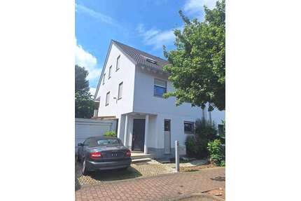 Haus zum Kaufen in Heusenstamm 890.000,00 € 180 m²