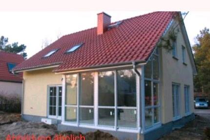 Garage, Haus, Grundstück mit Nebengebäude - Rathenow