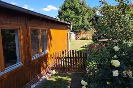 Gartenhaus Holzhaus Refugium in Hessen bei Bad Arolsen