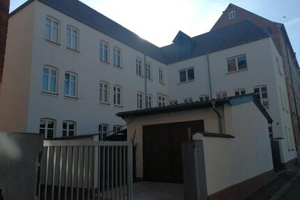 WG-Zimmer zum 01.07.2026 - Neu-Ulmer Stadtmitte