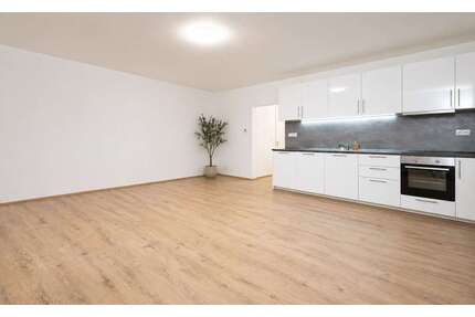 Wohnung zum Kaufen in München 1.390.000,00 € 198 m²