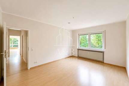 Wohnung zum Kaufen in Kronberg im Taunus 299.000,00 € 72 m²