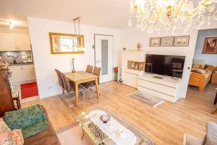 Wohnung zum Kaufen in Dornburg 159.000,00 € 56 m²