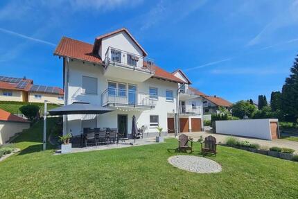 Helle 3 Zimmer Eigentumswohnung mit sonniger Terrasse - Mietingen