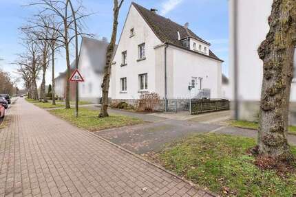 Haus zum Kaufen in Oelde 295.000,00 € 212 m²