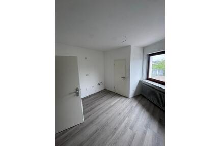 1 Zimmerwohnung zu vermieten - 500,00&nbsp;EUR Kaltmiete, ca.&nbsp; 25,00&nbsp;m&sup2; in Troisdorf (PLZ: 53844) Bergheim