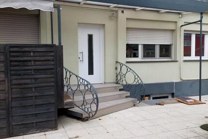 Doppelhaus-Hälfte, mit Gewerbe, Büro, etc. - Wiesloch