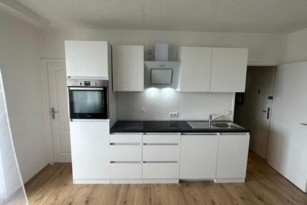Zu vermieten 1,5 Zimmer in der Residenzstr 128 warm - Berlin Steglitz-Zehlendorf