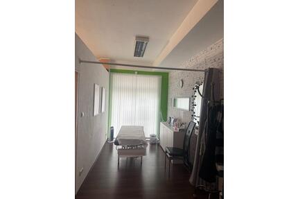 Raum in Frankfurt Bornheim Mitte zum untervermieten 580 Warm - Frankfurt am Main