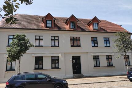 Helle 3 Zimmer-Erdgeschosswohnung im Zentrum von Ludwigslust