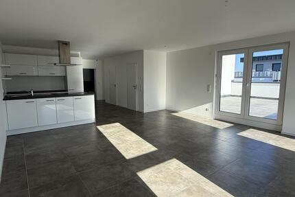 Großzügiges Penthouse mit XXL Dachterrasse & Einbauküche - Erlensee