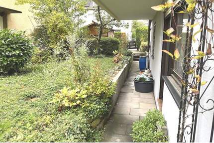 Attraktive 3 ½-Zimmer-Wohnung mit separatem Zimmer im Souterrain - Stuttgart Zuffenhausen