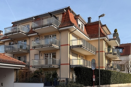 Hofheim: Seniorenresidenz mit Penthousefeeling! Charmante 3-Zimmerwohnung in zentraler Lage