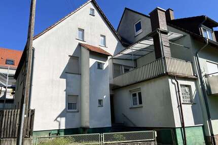 Haus zum Kaufen in Lauda-Königshofen Lauda 175.000,00 € 141 m² - Lauda-Königshofen / Lauda