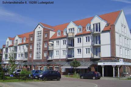 Wohnung zum Mieten in Ludwigslust 913,08 € 76.09 m²
