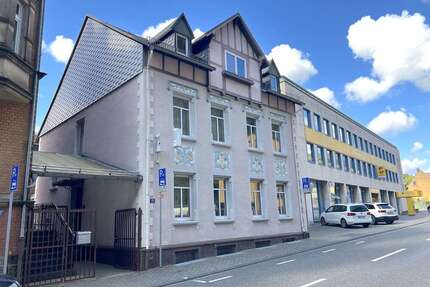 Haus zum Kaufen in Idar-Oberstein 365.000,00 € 218 m²