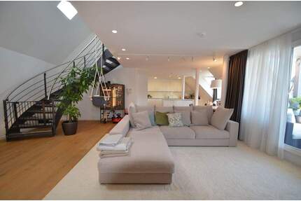 220 m² Luxus auf zwei Etagen im Herzen von Böblingen !