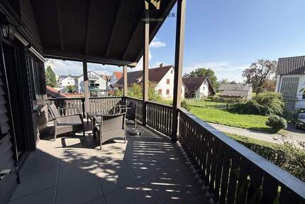 Ruhig und sonnig gelegenes Mehrfamilienhaus mit 2 Ferienwohnungen, Finanzierungsangebot - Eriskirch