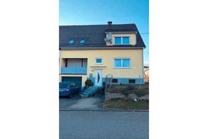 EFH Haus Doppelhaushälfte mit 160 m², 7 Zimmer, Wellendingen