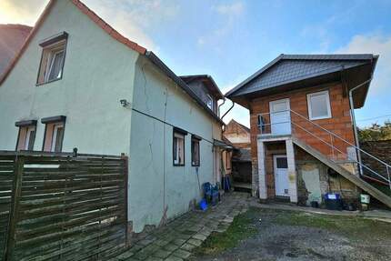 ZWEI HÄUSER AUF EINEM GRUNDSTÜCK - Hecklingen Schneidlingen