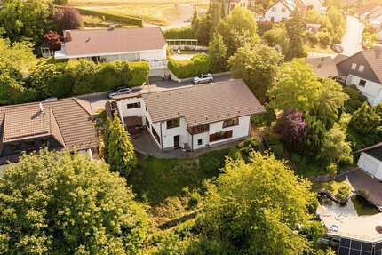 Haus zum Kaufen in Hilchenbach 349.000,00 € 159 m²
