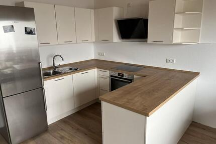 4 Zimmer-Wohnung zu vermieten! - 1.200,00&nbsp;EUR Kaltmiete, ca.&nbsp; 94,00&nbsp;m&sup2; in Vöhringen (PLZ: 89269)