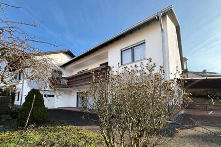 Haus zum Kaufen in Hausen 385.000,00 € 249.83 m²