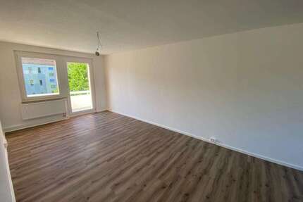 Wohnung zum Mieten in Weißenfels 945,00 € 105 m²