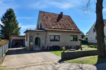 Gepflegtes Einfamilienhaus mit Pool, großzügigem Nebengelass und ruhiger Wohnlage - Niederer Fläming Nonnendorf