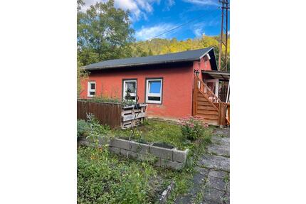 Kleingarten - 2.500,00&nbsp;EUR Kaltmiete, ca.&nbsp; 0,00&nbsp;m&sup2; in Arnstadt (PLZ: 99310)