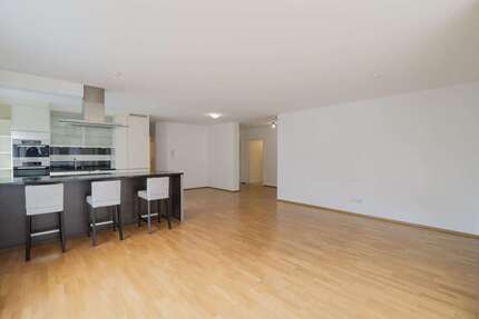 Wohnung zum Mieten in Heilbronn 1.602,00 € 145.86 m²