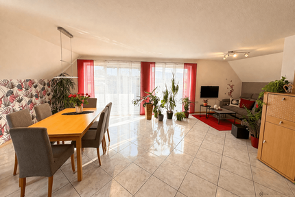 Wohnung zum Kaufen in Neuenburg am Rhein 280.000,00 € 86 m²