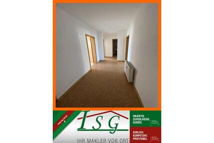 AB 01.07.2026 - Geräumige 2-Raum Wohnung im 1. OG - direkt im Zentrum von Rochlitz