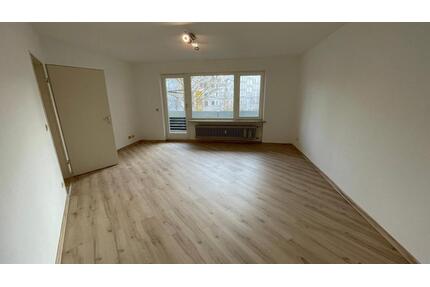 Helle 2,5 Zimmerwohnung in Landshut 2 Min Fussweg zum MVV Bahnhof - Ergolding