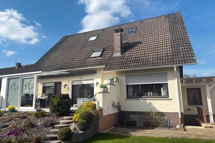 4 Zimmerwohnung in Bruchköbel! - 1.020,00&nbsp;EUR Kaltmiete, ca.&nbsp; 85,00&nbsp;m&sup2; in Bruchköbel (PLZ: 63486)