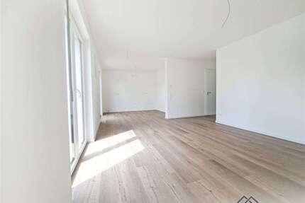 Wohnung zum Mieten in Dombühl 800,00 € 67.31 m²