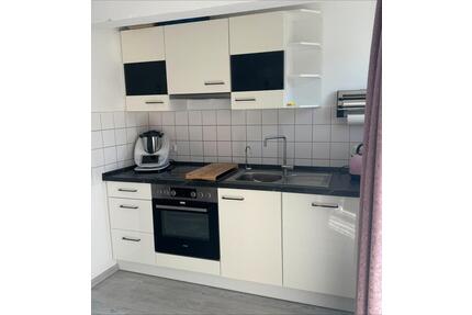 3-Zimmer Wohnung - ZENTRAL - nur telefonische Anfragen - Senden