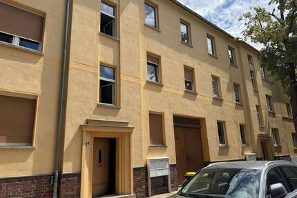 2 Raumwohnung im 2. Obergeschoss - Bernburg