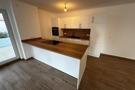 Gehoben ausgestattete 3,5-Zimmer-Wohnung mit EBK und Terrasse - Empfingen