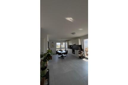 Neubau 2024: 3 Zimmerwohnung mit Balkon und Einbauküche - Merzig