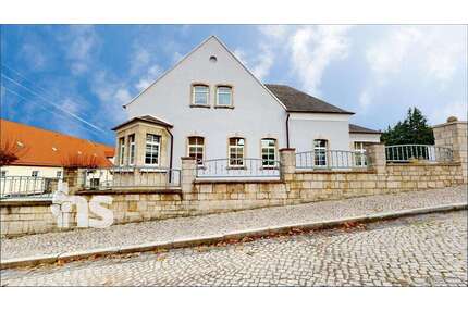 Haus zum Kaufen in Mücheln 700.000,00 € 303 m²