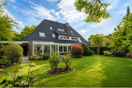 Haus zum Kaufen in Hamburg 1.790.000,00 € 239 m²