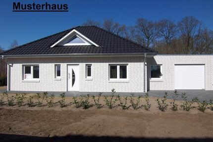 Moderner Neubau-Winkelwalmdachbungalow in ruhiger Wohnlage - Rhede (Ems)