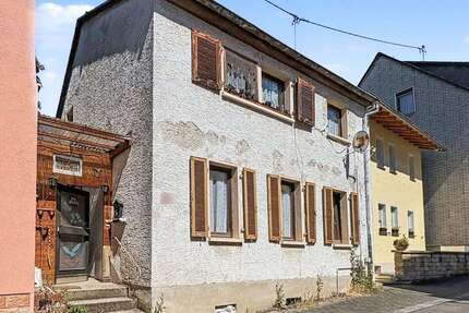 Haus zum Kaufen in Idar-Oberstein 70.000,00 € 100 m²