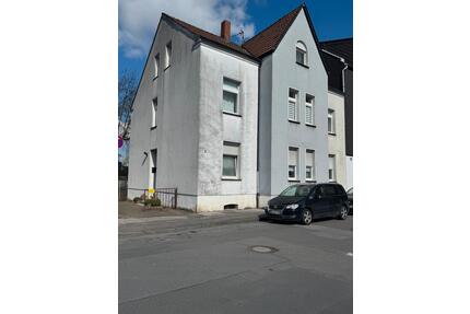 DG Wohnung 3,5 Zimmer geräumig - 515,00&nbsp;EUR Kaltmiete, ca.&nbsp; 85,00&nbsp;m&sup2; in Gelsenkirchen (PLZ: 45899) Gelsenkirchen-West