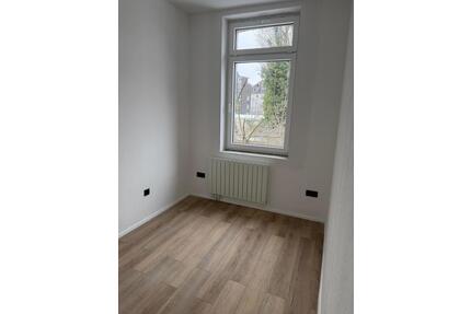 Kernsanierte 3 Zimmer Wohnung mit ca. 54 m² - Duisburg Mittelmeiderich