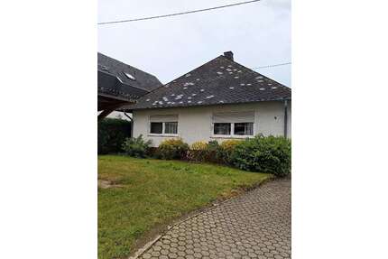 Haus zum Mieten in Neuwied 1.600,00 € 158 m²