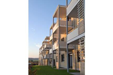 Im Alter selbstbestimmt und bei Bedarf mit Pflege wohnen - 2-Zi-Wohnung - Service Wohnen Untersiemau (47)